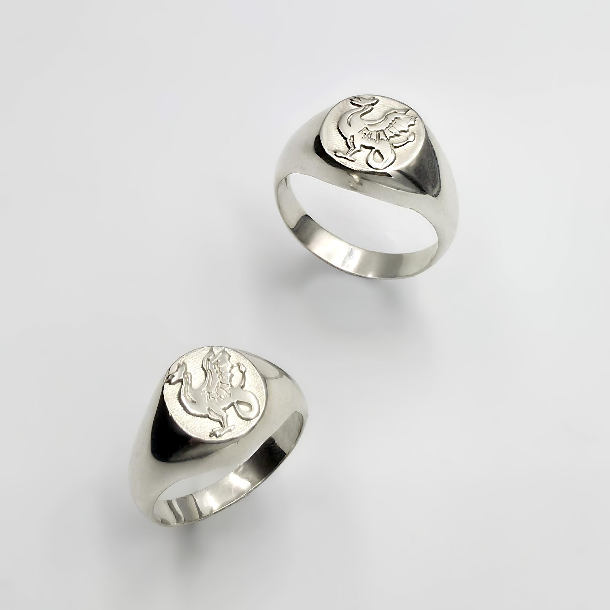 Kingswood College signet ring